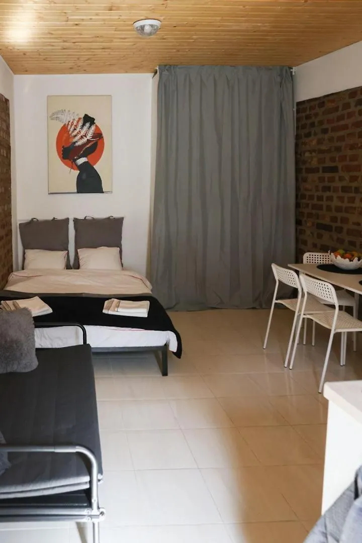 Amos Homes Accommodation ブカレスト ルーマニア